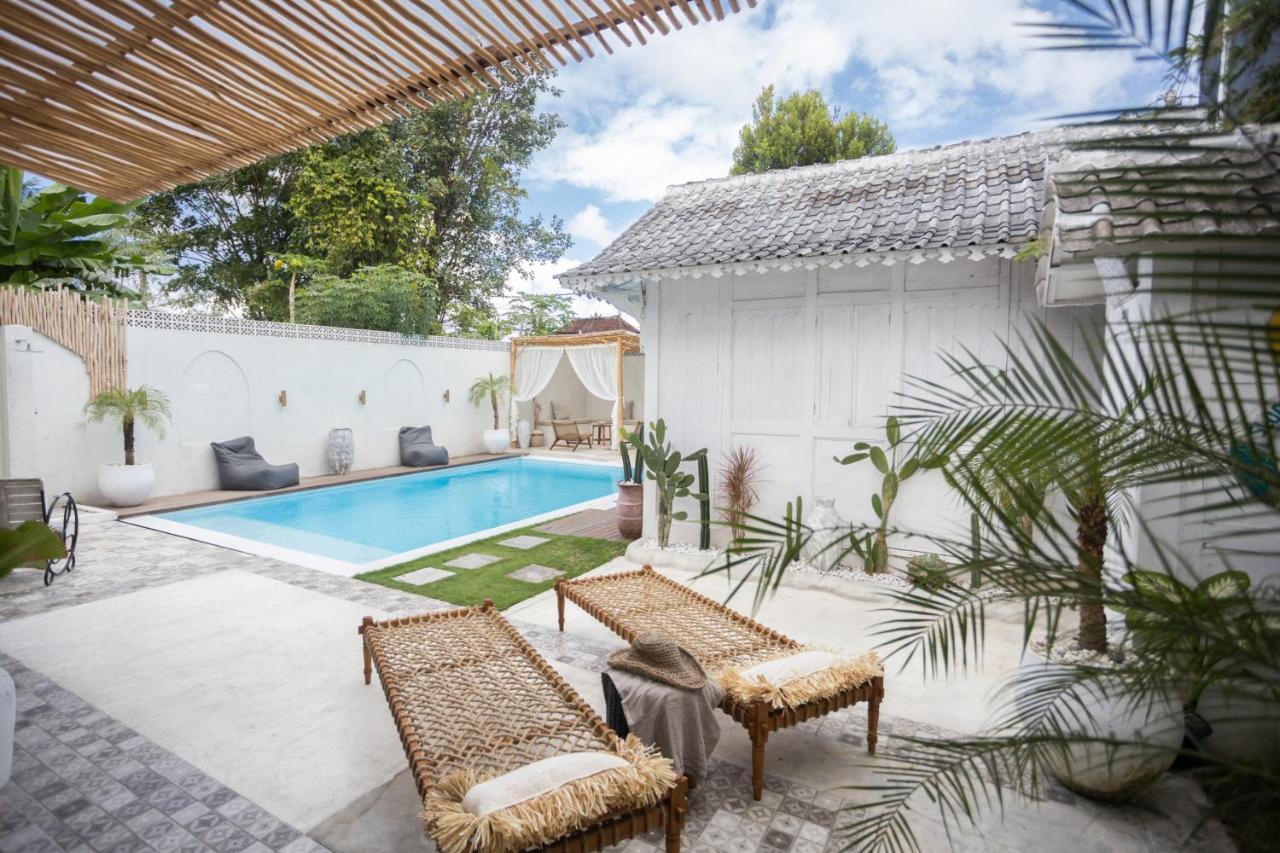 Gypsy Moon Bali Hostel Canggu  Ngoại thất bức ảnh