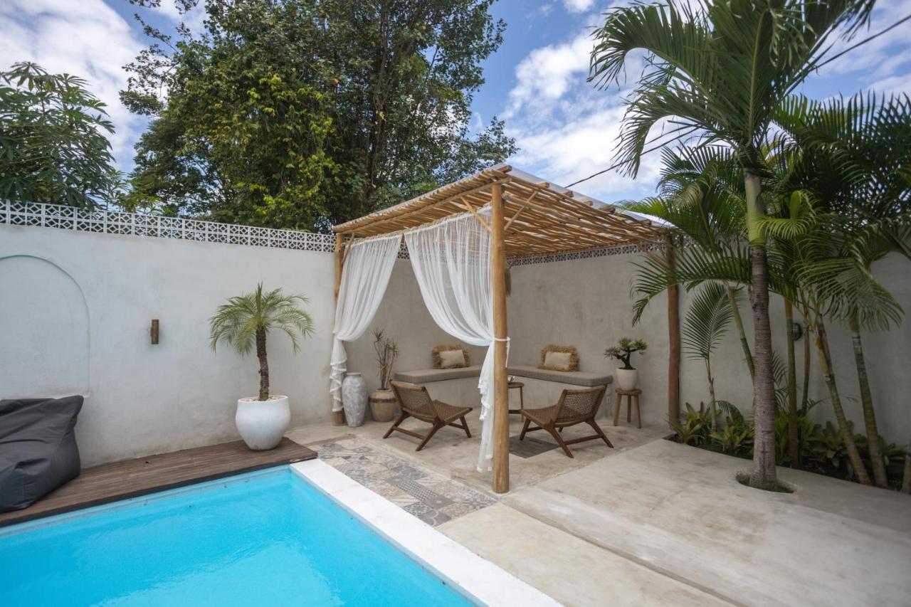 Gypsy Moon Bali Hostel Canggu  Ngoại thất bức ảnh
