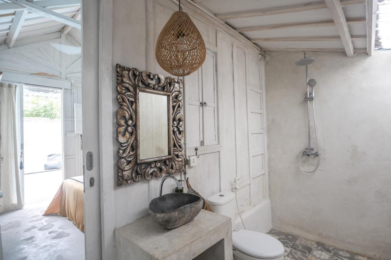 Gypsy Moon Bali Hostel Canggu  Ngoại thất bức ảnh