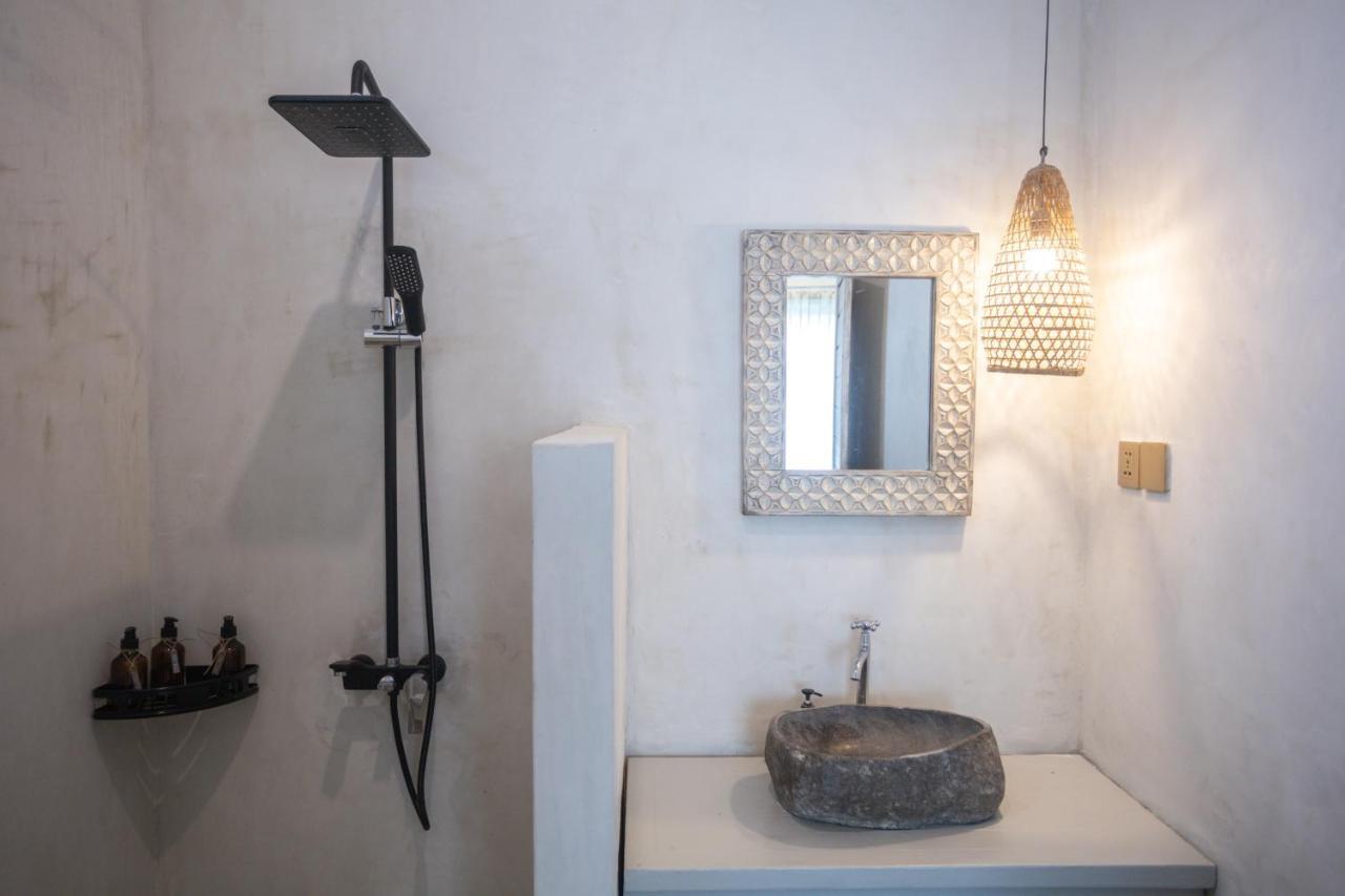 Gypsy Moon Bali Hostel Canggu  Ngoại thất bức ảnh